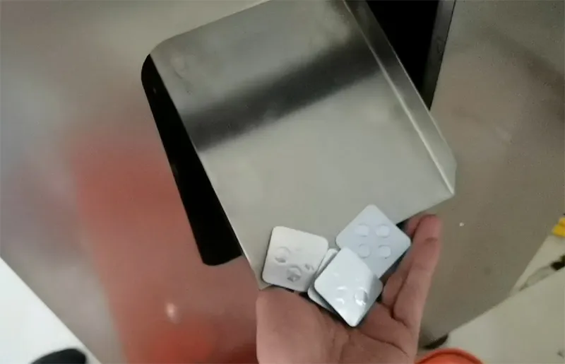 Automatic Blister Packaging Machine